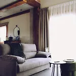Villaverde Village Вилла Сантильяна-дель-Мар