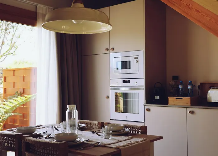 Villaverde Village וילה סנטילנה דל מר