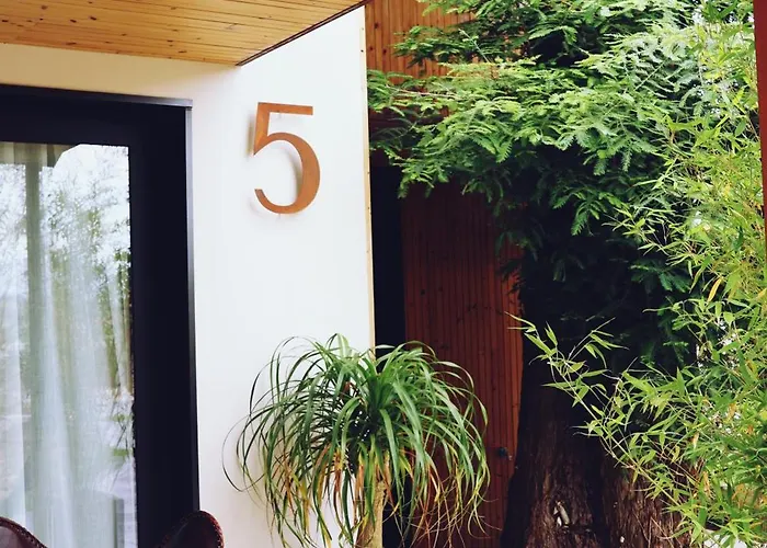 Villaverde Village וילה *