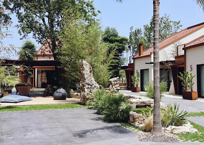 Villaverde Village * סנטילנה דל מר