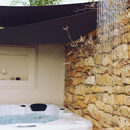 ヴィラ Villaverde Village サンティリャーナ・デル・マル