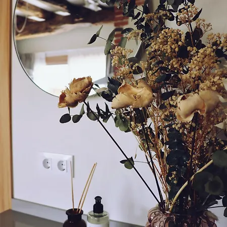 Villaverde Village サンティリャーナ・デル・マル