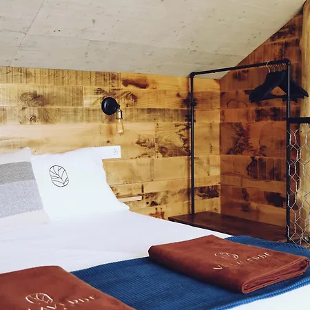 ヴィラ Villaverde Village サンティリャーナ・デル・マル